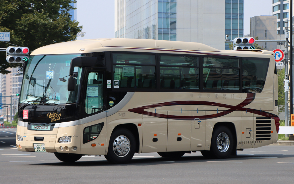 東京ヤサカ観光バス 練馬230あ2010: exhaust note.