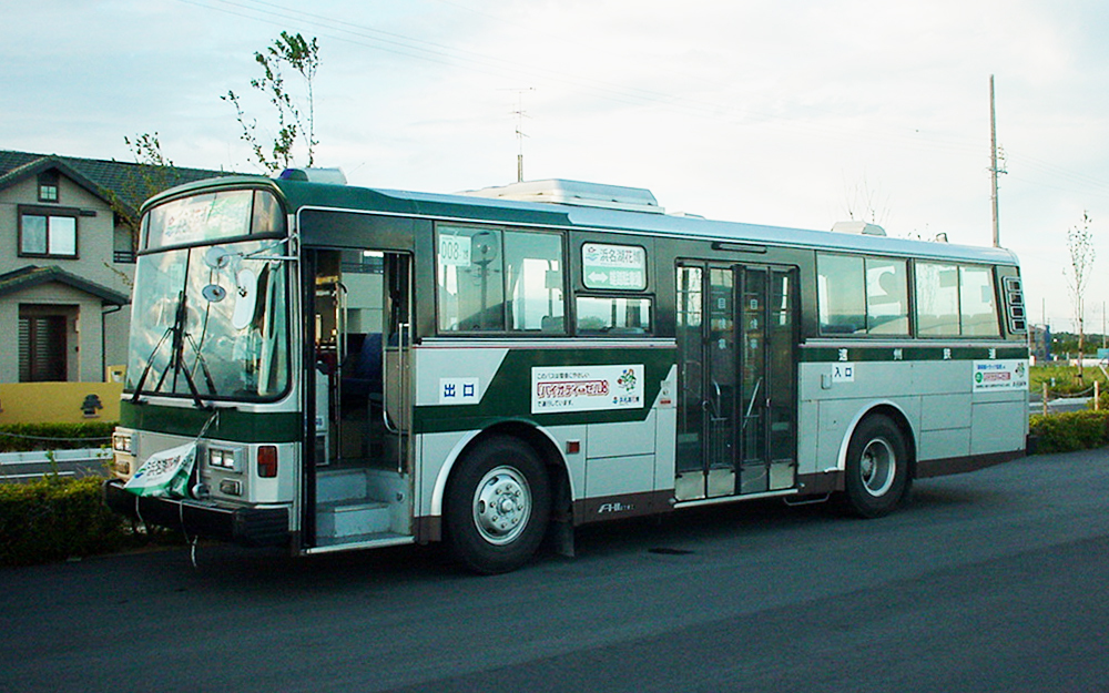 遠州鉄道 浜松22か1847: exhaust note. 遠州鉄道 浜松22か1847: exhaust note.